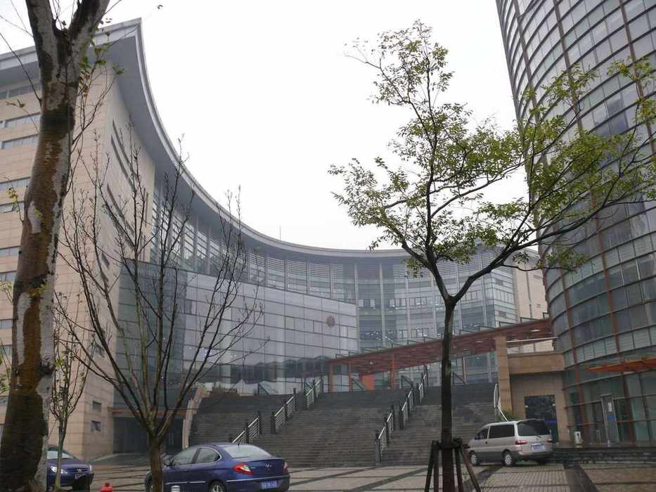 화동사범대학교 민항 캠퍼스 전경